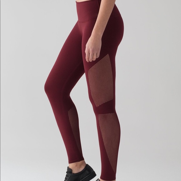 lululemon athletica Pants - Lululemon reveal tight size 4